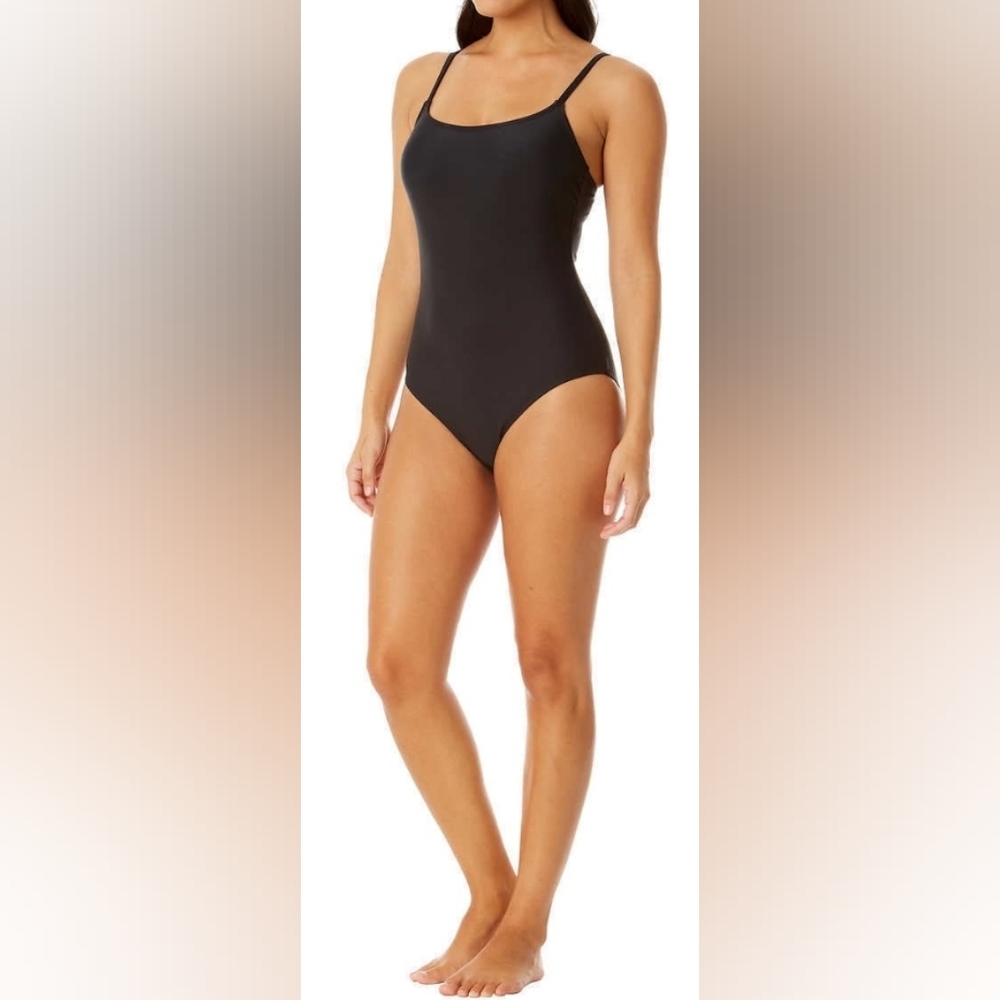Hurley Women's One-Piece 4-Way Stretch Swimsuit
